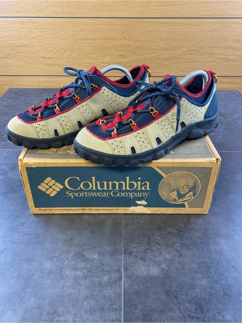 Columbia Men’s River Trainer Sneaker, Hiking Shoes size 10.5